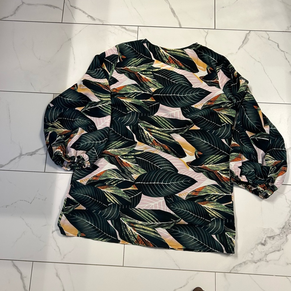 Leaf Patterned Women's Tunic Top - image 5